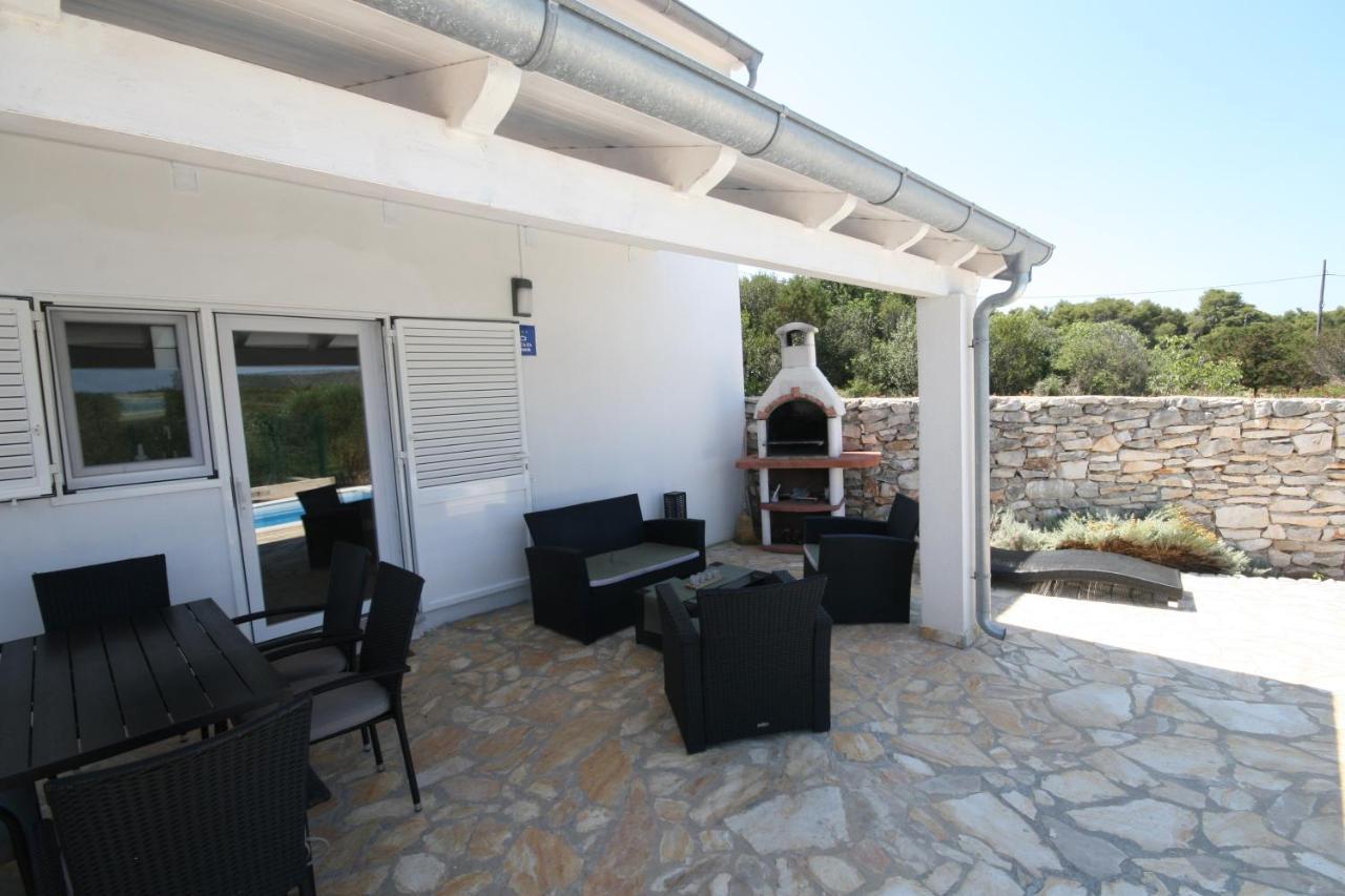 House Sakarun With Swimming Pool Vila Veli Rat Exterior foto